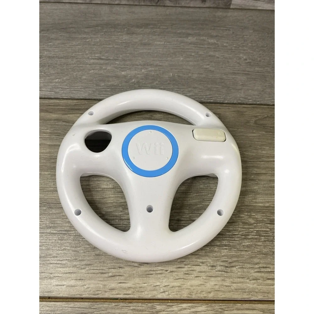 Nintendo Wii Wheel Racing Accessory RVL-024 White Good Mario Kart Steering Wheel